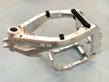 Suzuki GSX -R 1100 W GU75 C [1993] - Frame senza documenti