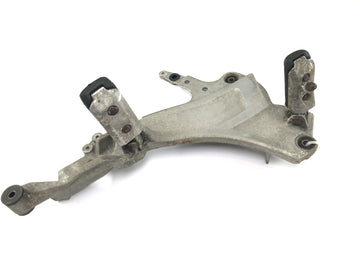 Honda ST 1100 SC26 Pan European [1990] - Supporto poggiapiedi destro per sistema poggiapiedi - 0