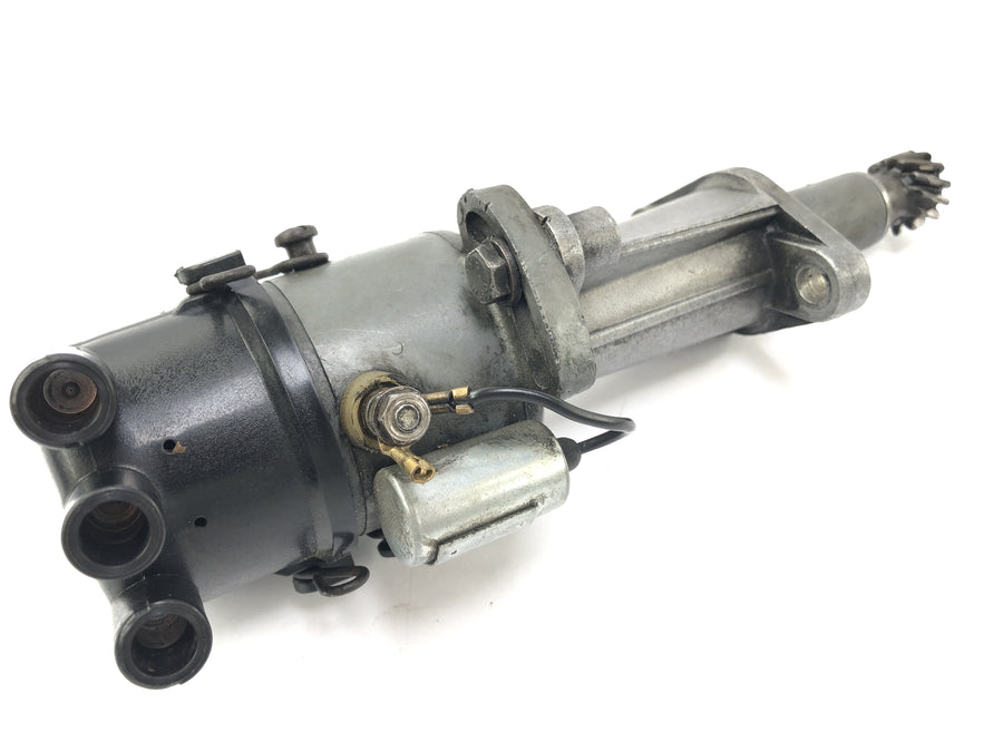 Moto Guzzi V7 Special [1971] - distributore di distribuzione di accensione
