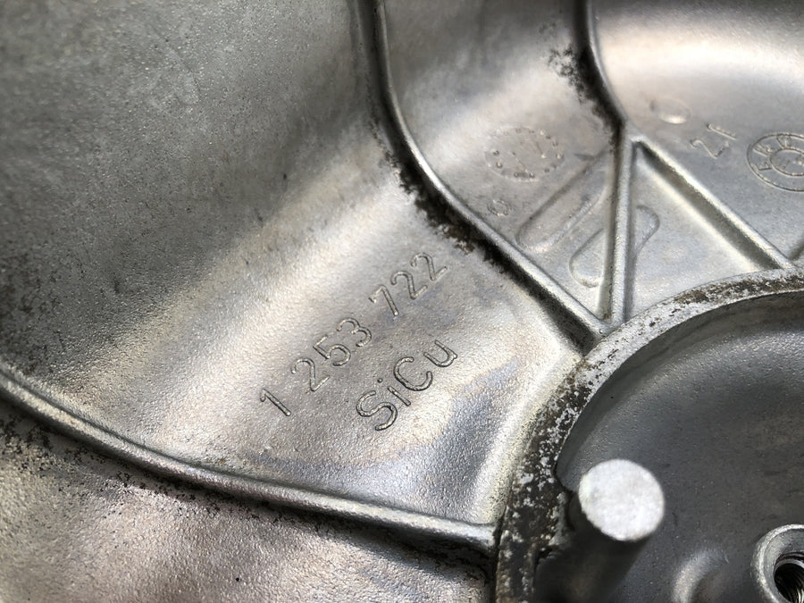 BMW R 60/5 [1973] - Luftfilterdeckel rechts Motordeckel