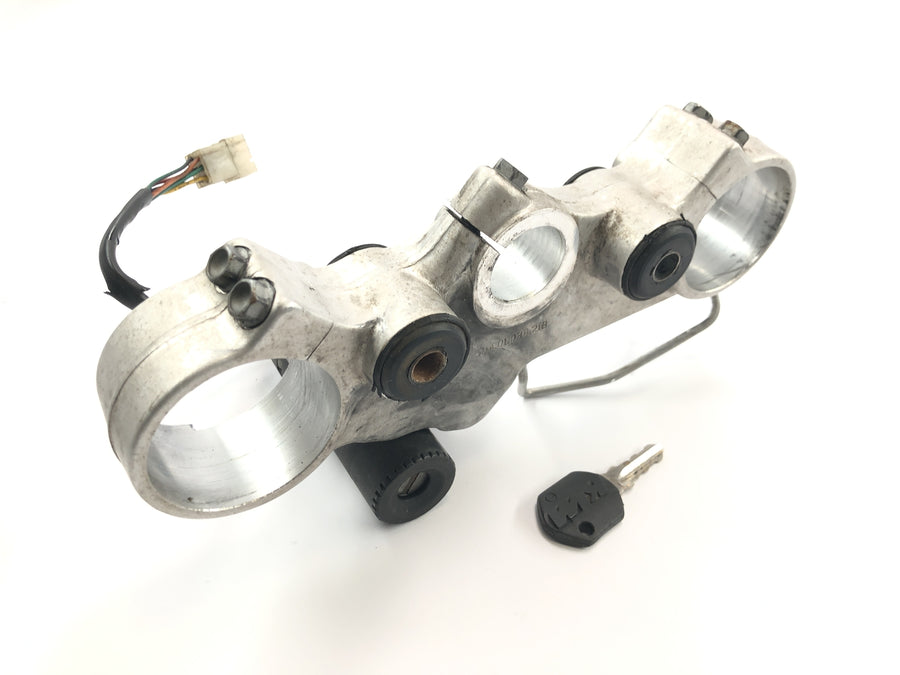 KTM 640 Adventure LC4 [2001] - top triple clamp with ignition lock