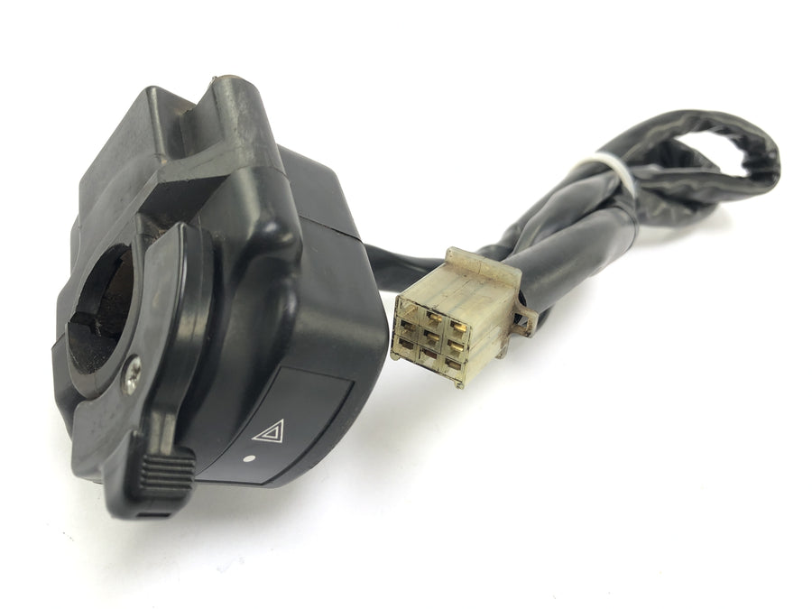 Yamaha DT 125 DE06 [2005] - I raccordi per manubrio del manubrio
