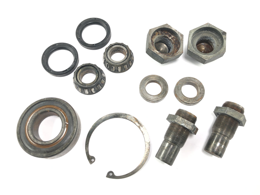 Moto Guzzi V7 Special [1971] - Set cuscinetti forcellone cuscinetto a rulli conici bullone forcellone