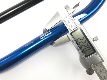 Yamaha DT 125 R DE03 [2000] - Lenker Crosslenker Aluminium blau verstärkt Querstrebe - 0