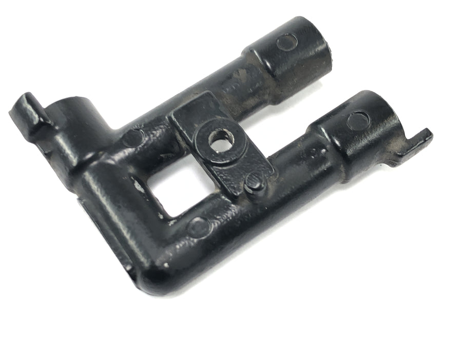 Suzuki GSX R 1100 GU74C [1987] - Blocco distributore supporto linea freno Nissin
