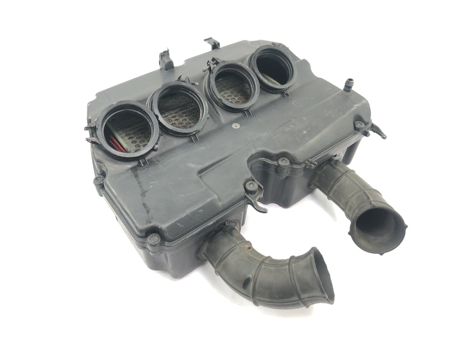 Honda CBR 900 RR SC28 [1995] - Luftfilterkasten Airbox Ansaugkasten