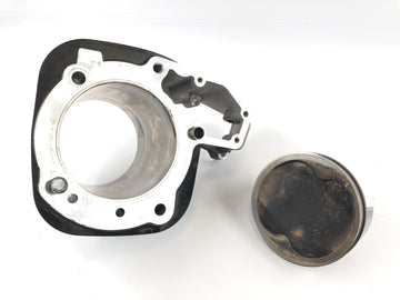 BMW R 1200 C 259C [1997] - Cilindro con pistoni a sinistra