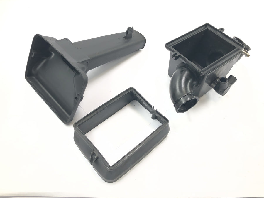 MOTO GUZZI CALIFORNIA 2 1000 VT [1982] - Air filter box airbox