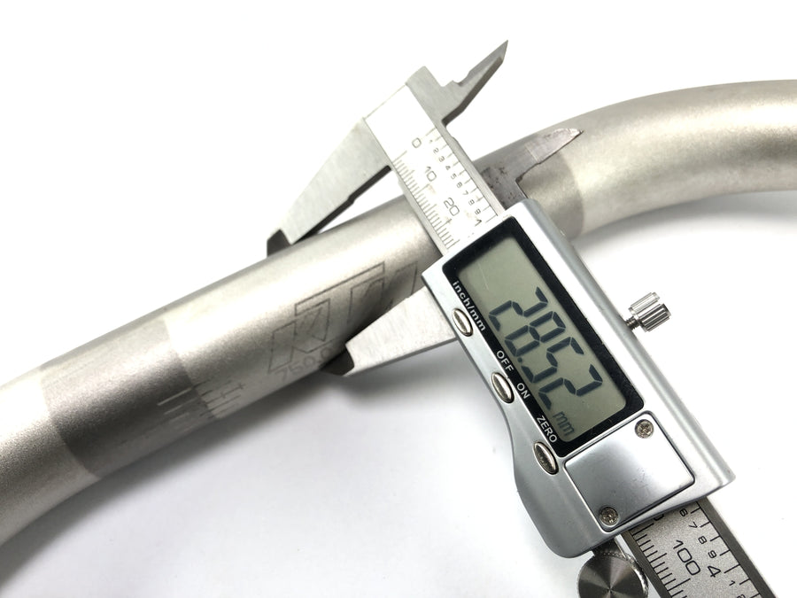 KTM 690 SM Prestige [2007] - Asta di sterzo dell'asta del manubrio Solomandario 28mm Silver