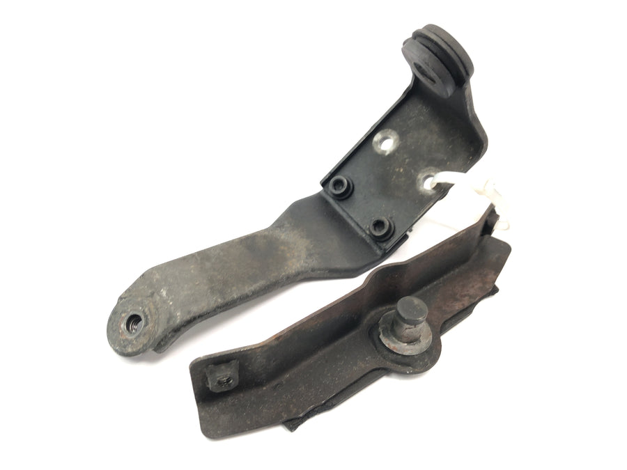 Suzuki GSX-R 1100 W GU75 C [1994] - Radiator mounts