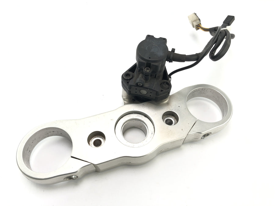 Moto Guzzi Stelvio 1200 4V [2009] - Locksmith con serbatoio di controllo del tachimetro Blocco del serbatoio e bridge fork sopra