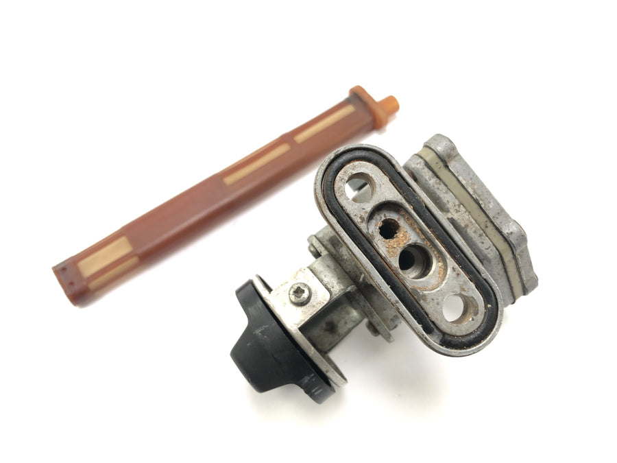 Yamaha RD 350 YPVS 31K [1984] - fuel tap