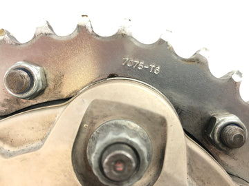 Ducati 1098 S H7 [2009] - Kettenrad mit Kettenradträger - 0