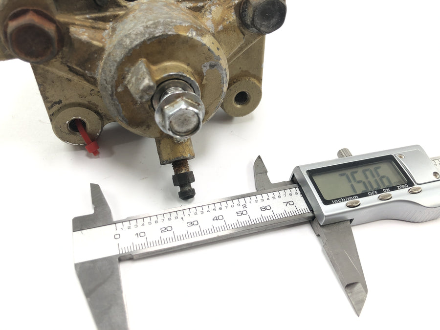 Suzuki GSX R 1100 GU74C [1987] - Bremssattel Bremszange hinten