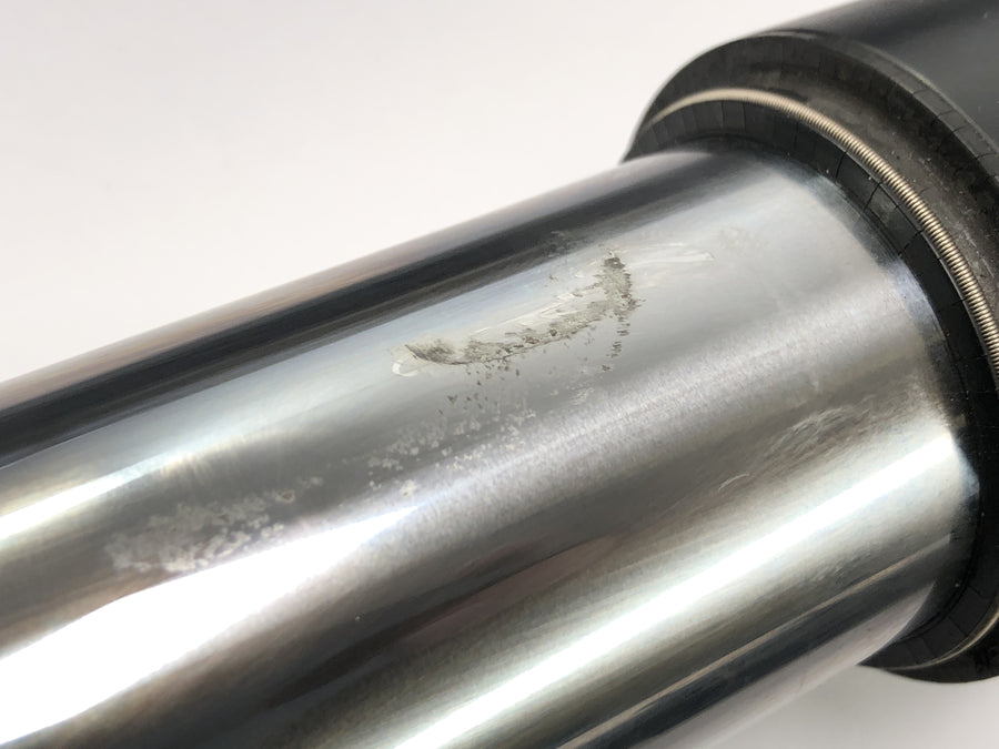 KTM 950 SM LC8 [2008] - Fork Telegabel con asse