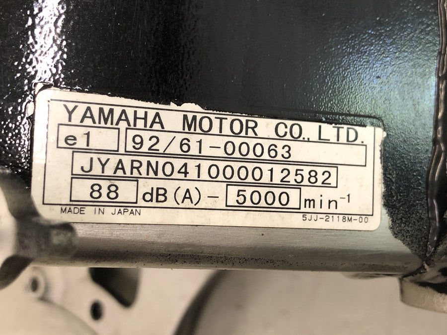Yamaha YZF R1 RN04 [2001] - Telaio principale con documenti