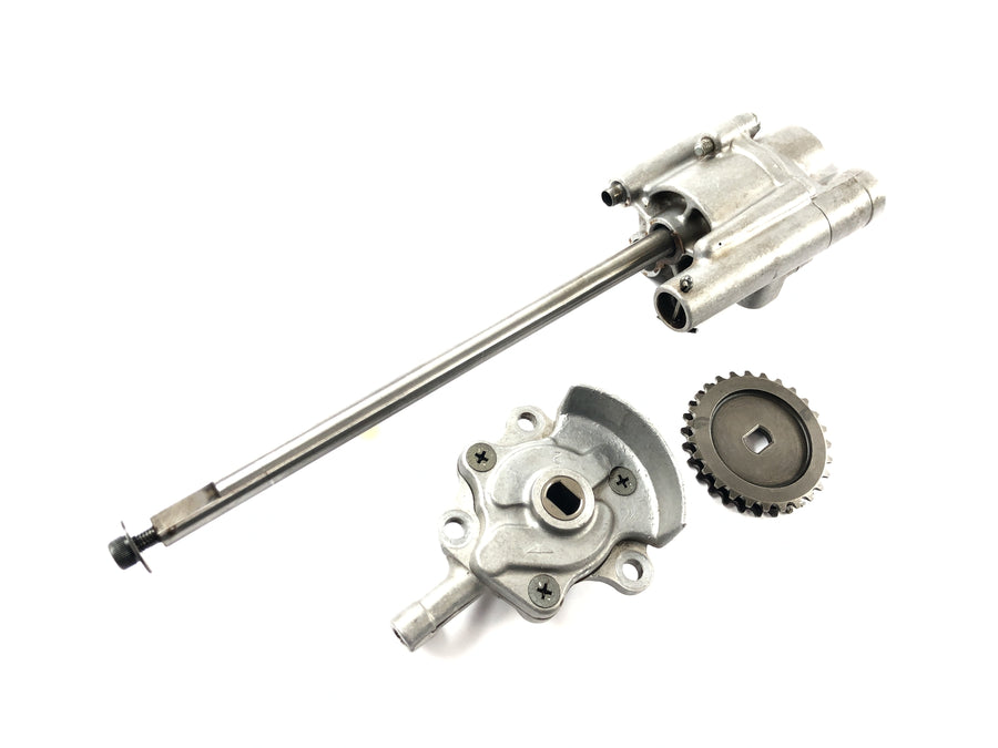 Honda Goldwing GL 1200 SC14 [1988] - Oil pump drive unit with gear