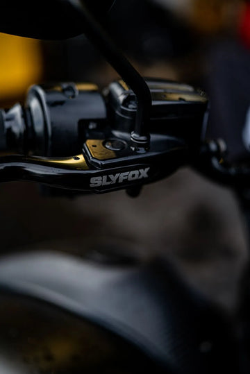 Harley Davidson Touring [SLYFOX] – leva a mano - 0