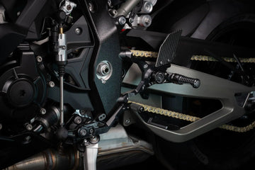 bmw m 1000 [GILLES TOOLING] – Sistema di riposo MUE2 spostato indietro - 0