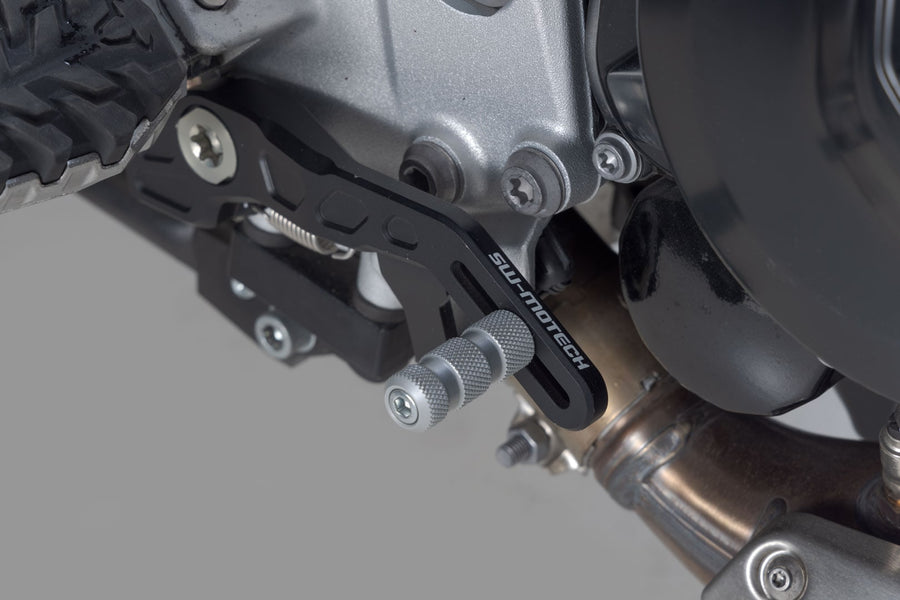 BMW F 900 R [2020-2024] - leva del freno - immagine 2