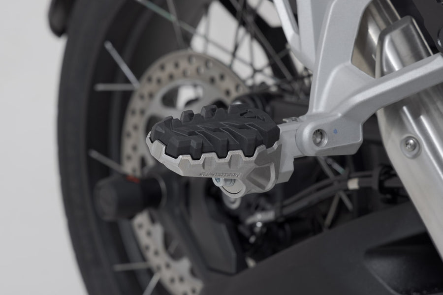 Triumph Tiger 1200 [2022-2024] - EVO Sozius-Fußrasten-Kit – Bild 1