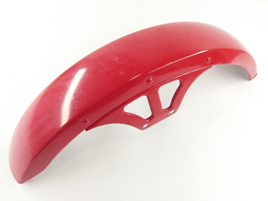 Cagiva Alazzurra 350 [1985] - Profondi del vassoio protettivo nella parte anteriore del frontfender
