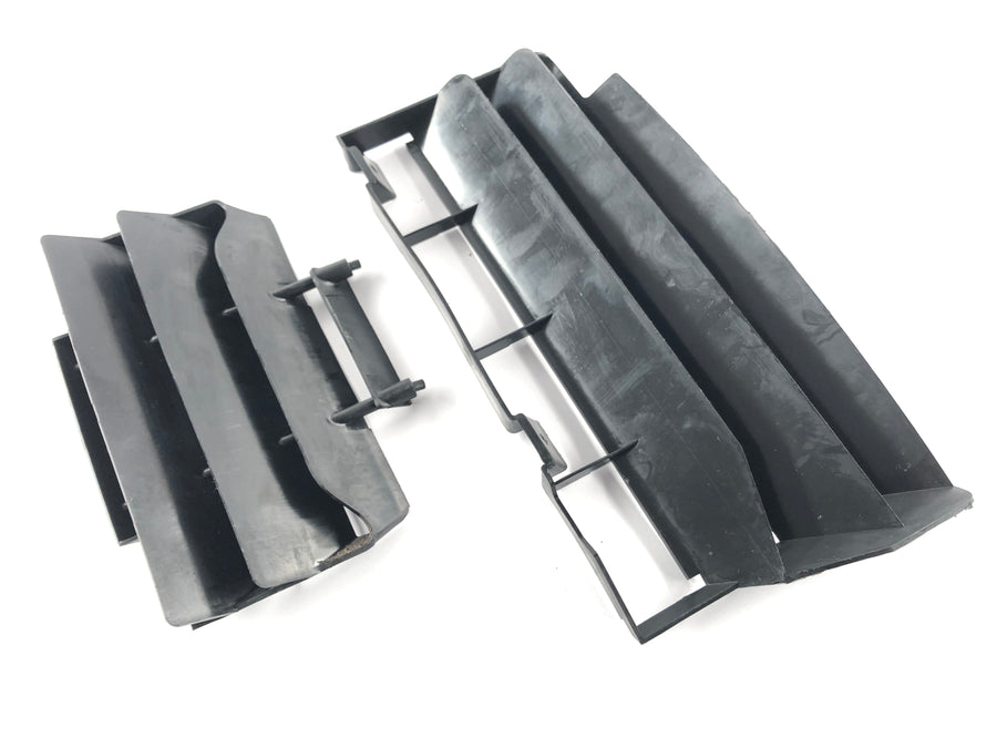 Yamaha DT 125 R DE03 [1999] - Grille di raffreddamento della griglia