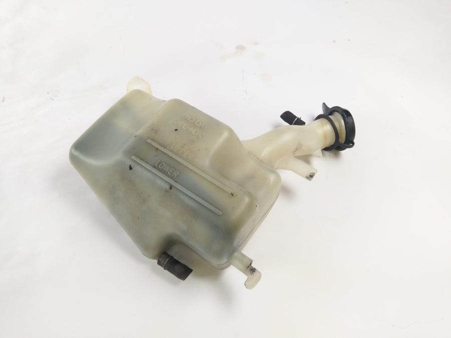 Honda CBR 900 RR Fireblade SC28 [1994] - Expansion tank for cooling water