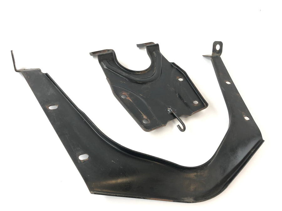 Suzuki DR 800 S SR42B [1991] - Tank mount tank holder