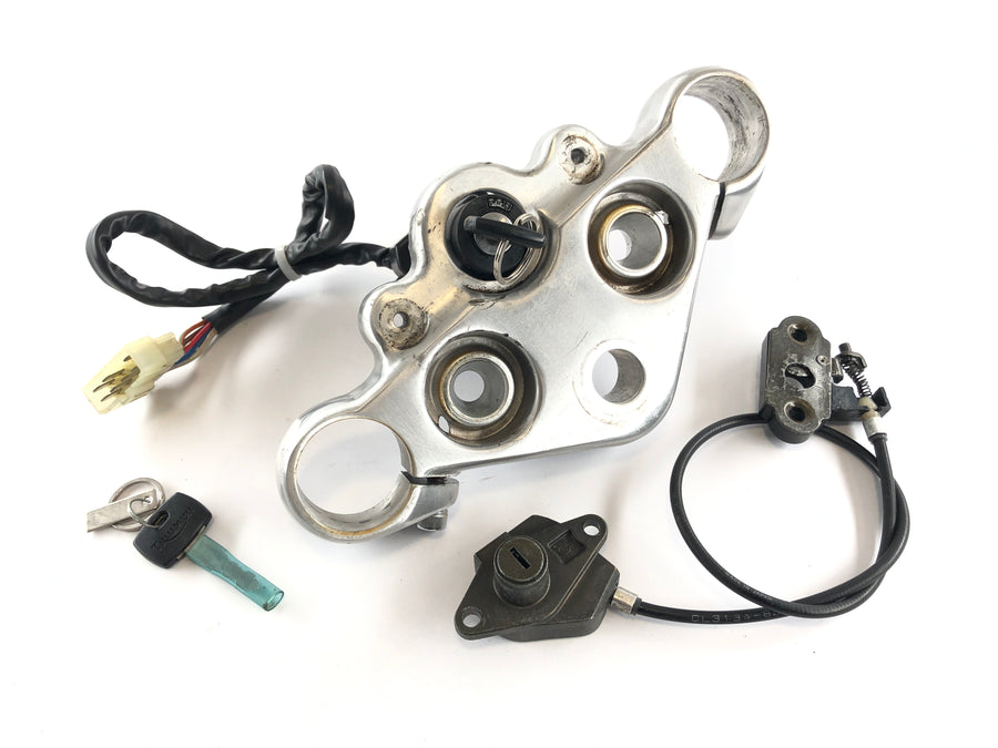 Triumph Thunderbird 900 RT T309 [1997] - blocco di accensione con serio e bridge fork sopra