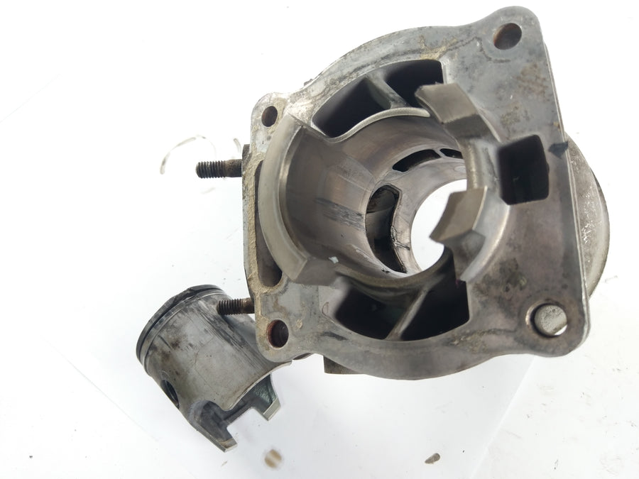 Yamaha TDR 125 5AN [1999] - Cylinder and Piston