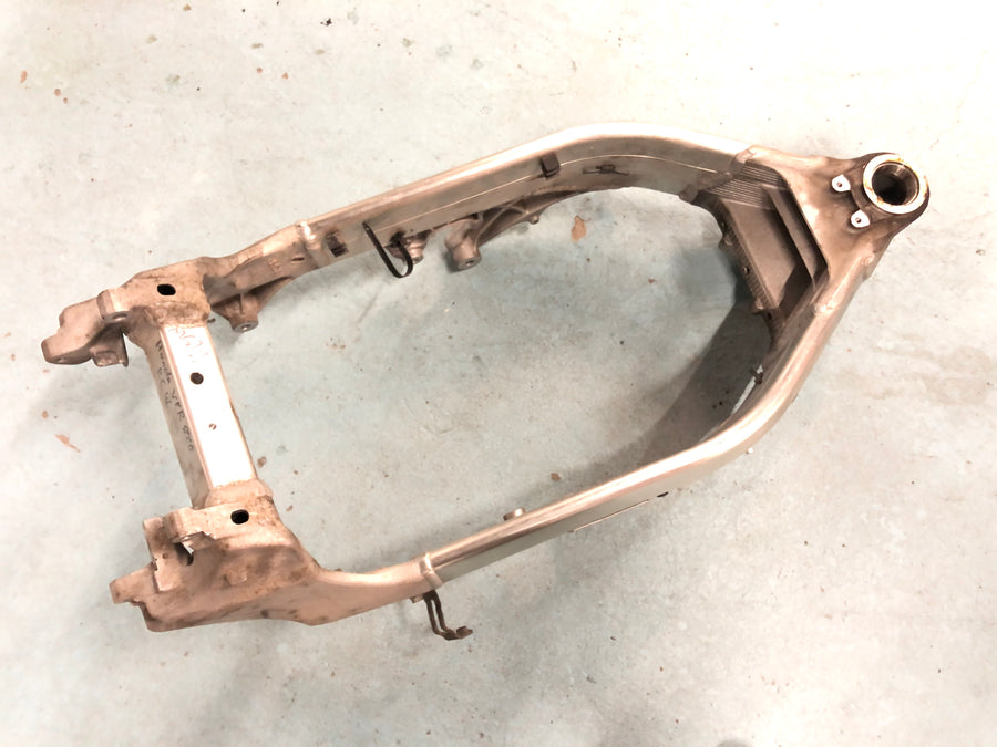 Honda VFR 800 RC46 [1999] - Frame con documenti