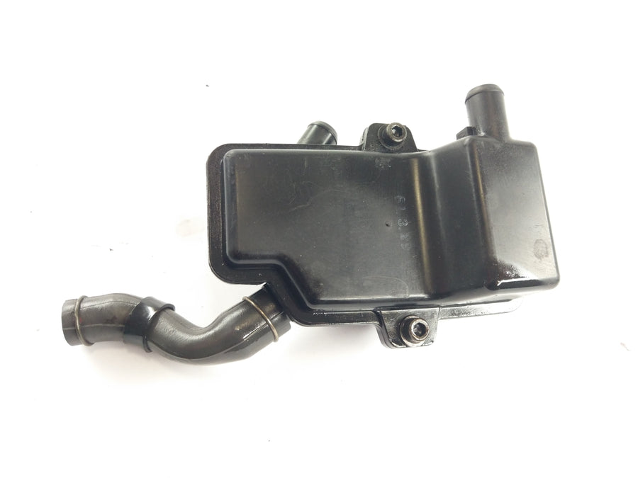 Honda CBX 750 F RC17 [1985] - Ventilazione per l'alloggiamento del motore