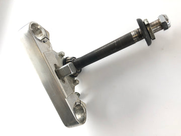 Suzuki LS 650 NP41B [1990] - Bridge fork sotto