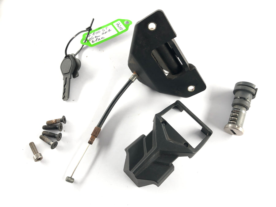 BMW F 800 ST [2006] - Locksmith con immobilizzatore e fork bridge