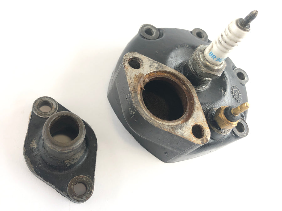 Honda NSR 125 R JC22 [1998] - Testa cilindro del coperchio cilindro con flangia dell'acqua di raffreddamento