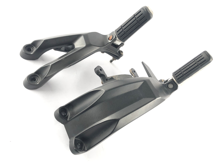 Yamaha XT 1200 Z Super Tenere DP01 [2012] - Footrest Pediatric Set with Holder