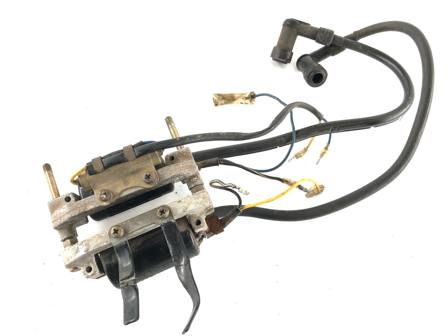 Honda CJ 360 T [1980] - Ignition coils with plug