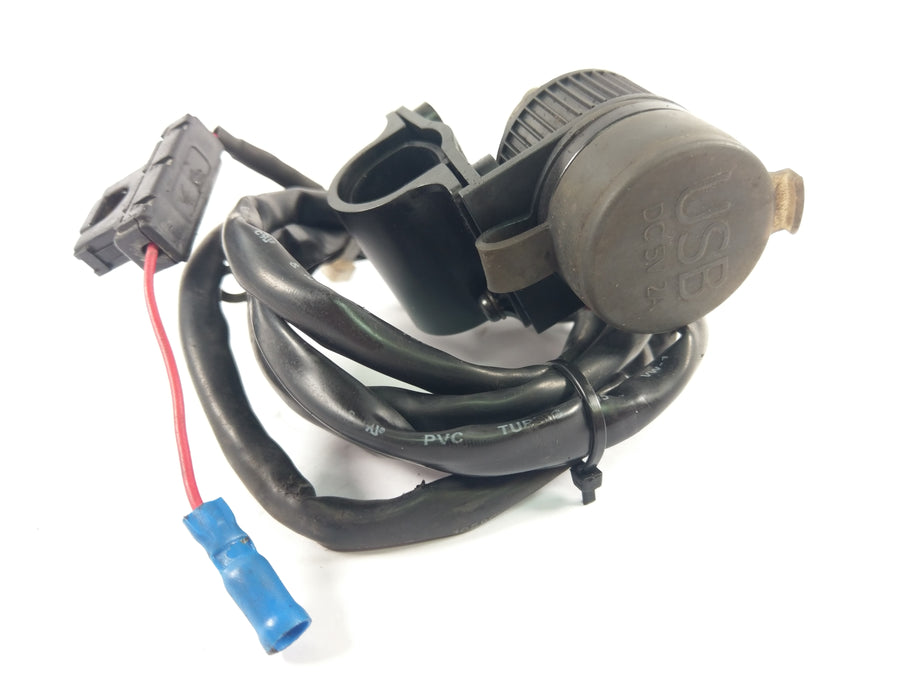 KTM 640 Adventure LC4 [2003] - USB Steckdose