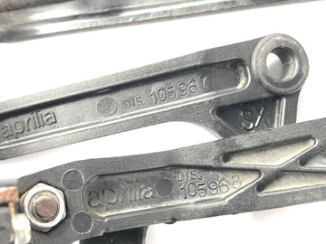 Aprilia RSV 1000 RR Factory [2009] - Halterung Kühler - 0