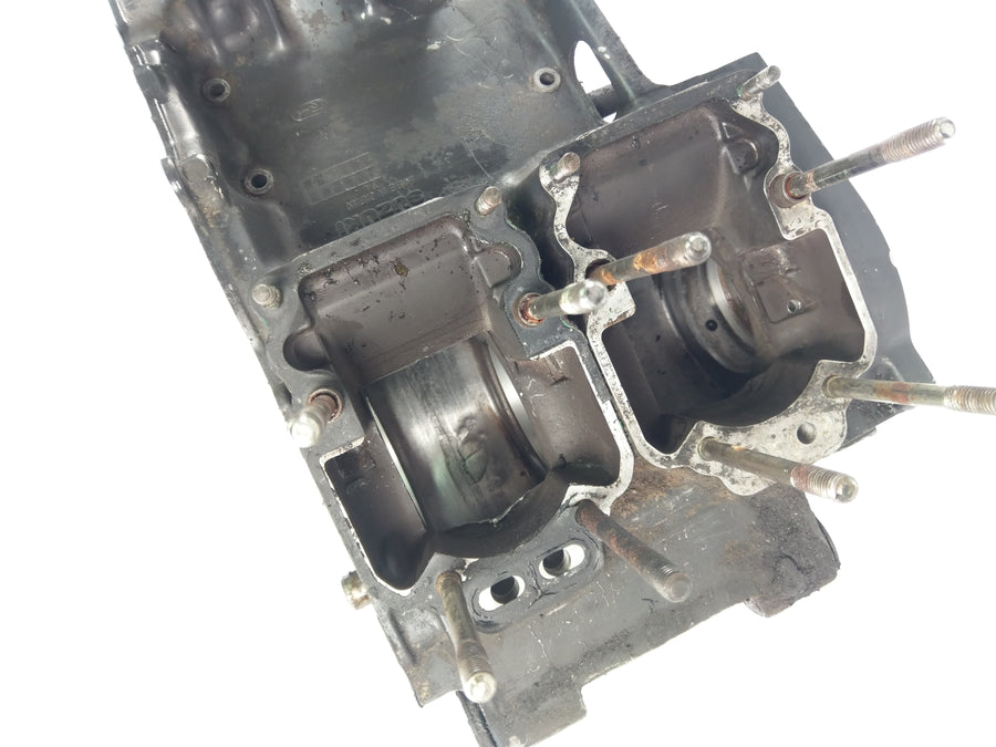 Suzuki RG 250 GMA GJ21D - Canka per alloggi a motore
